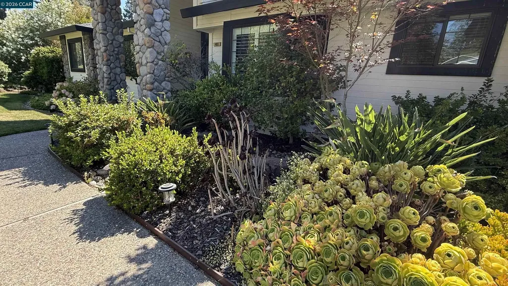 403 Midway Place Martinez CA 94553