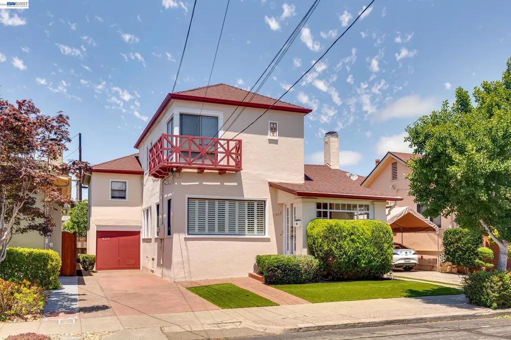 1017 Pearl Street Alameda CA 94501