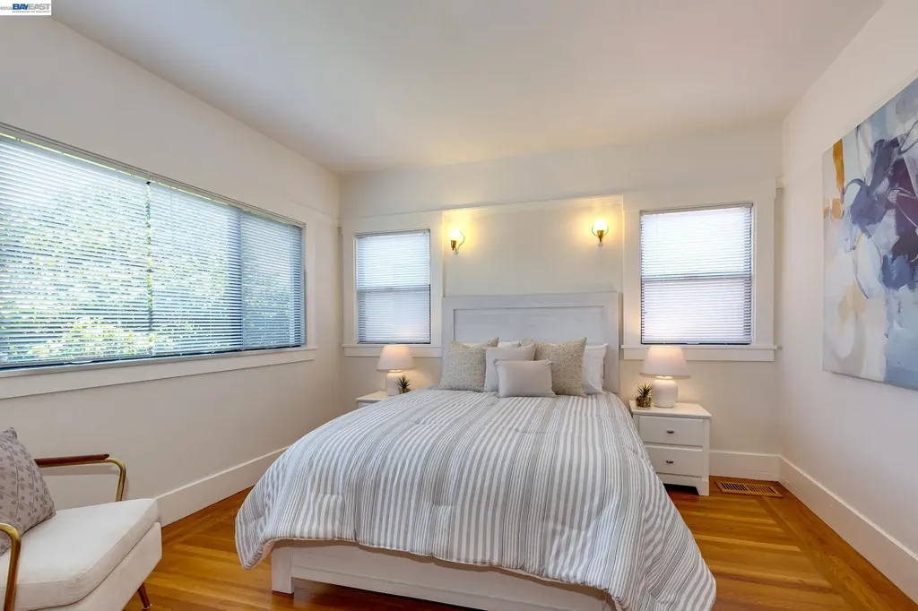 1017 Pearl Street Alameda CA 94501