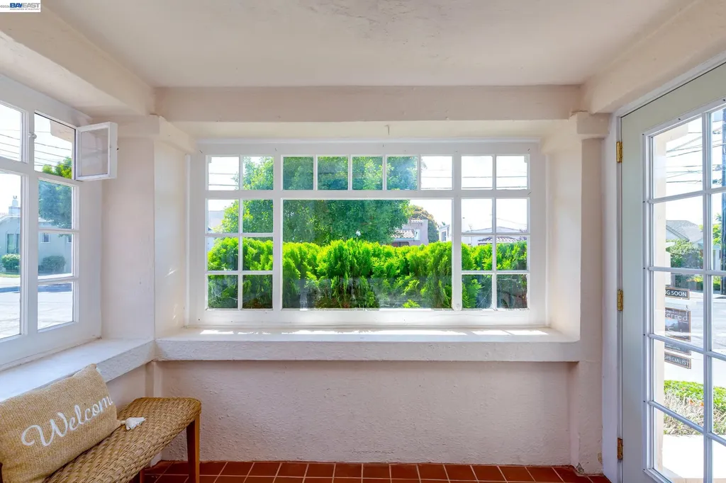 1017 Pearl Street Alameda CA 94501