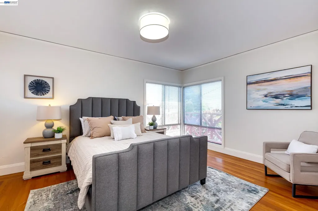 1017 Pearl Street Alameda CA 94501