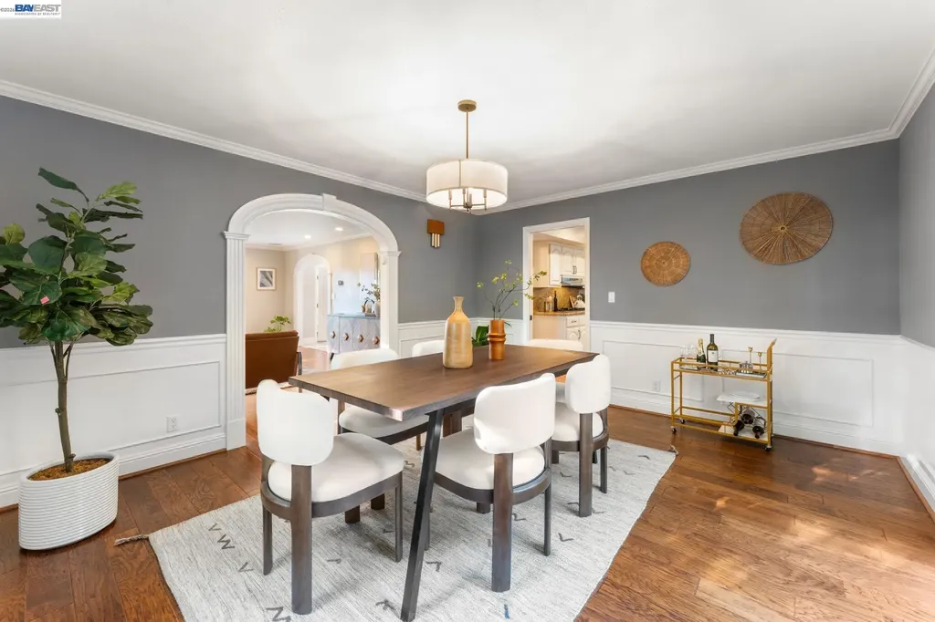 4571 Ewing Road Castro Valley CA 94546