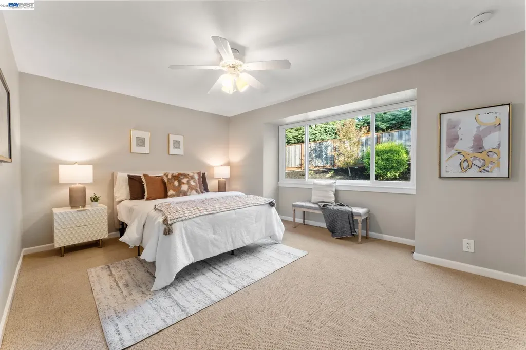 4571 Ewing Road Castro Valley CA 94546