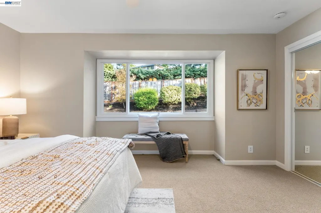 4571 Ewing Road Castro Valley CA 94546