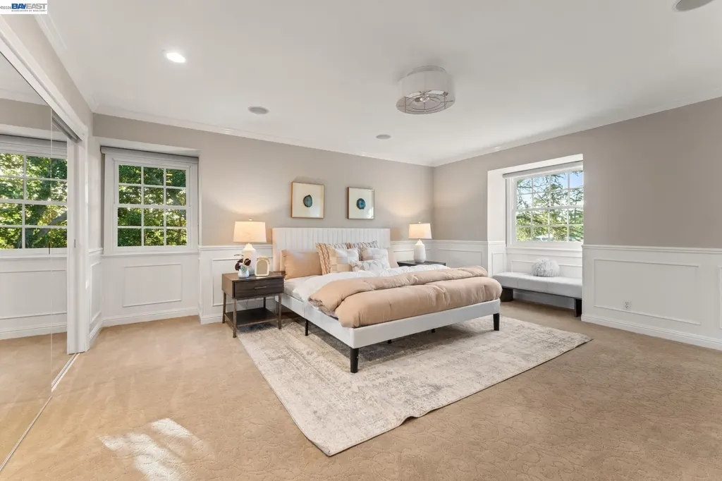 4571 Ewing Road Castro Valley CA 94546