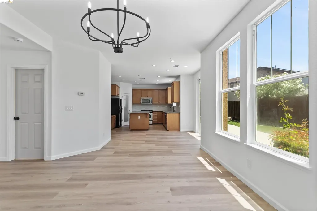 60 Narcissus Court Oakley CA 94561