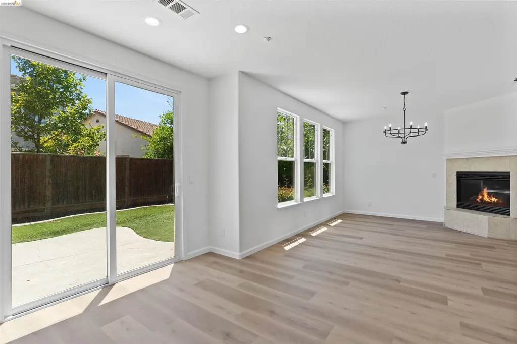 60 Narcissus Court Oakley CA 94561