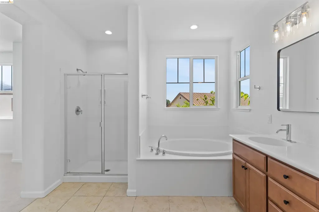 60 Narcissus Court Oakley CA 94561