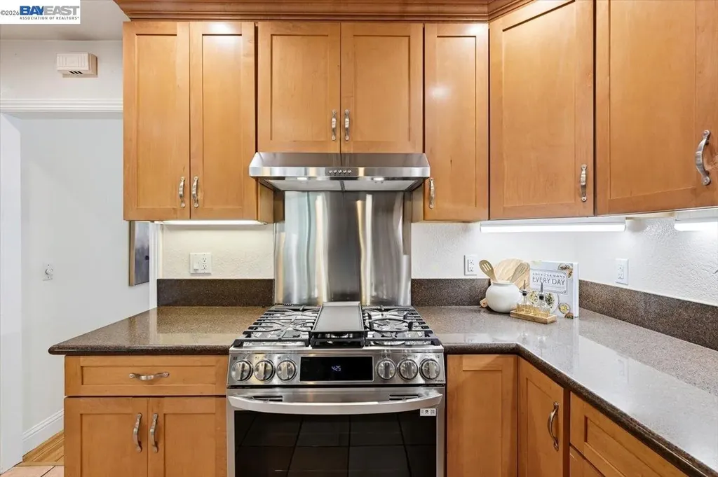 17888 Mayflower Drive Castro Valley CA 94546