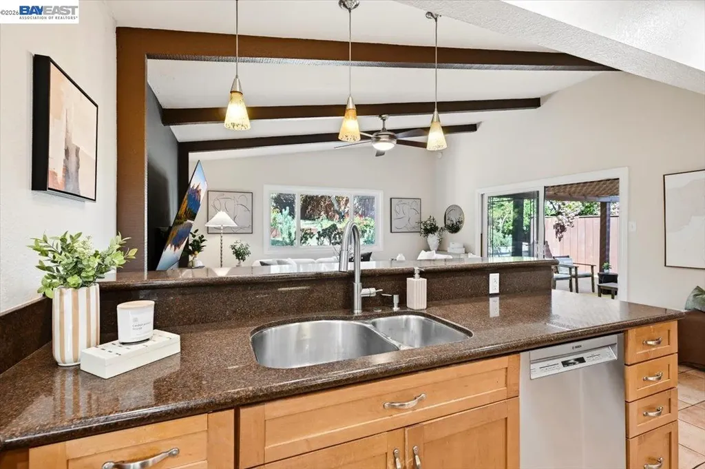 17888 Mayflower Drive Castro Valley CA 94546