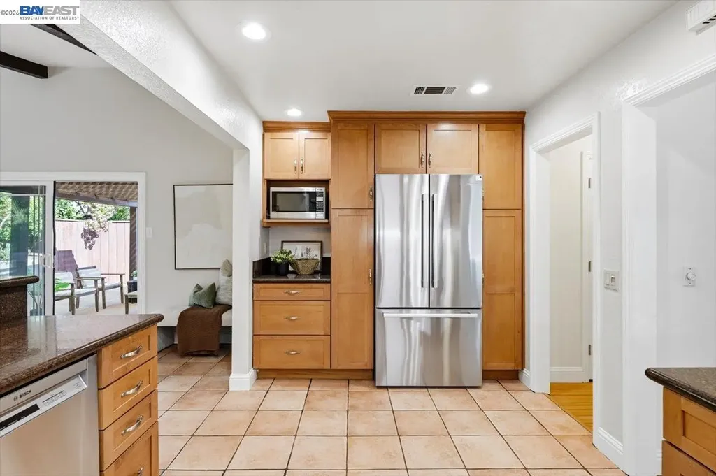 17888 Mayflower Drive Castro Valley CA 94546