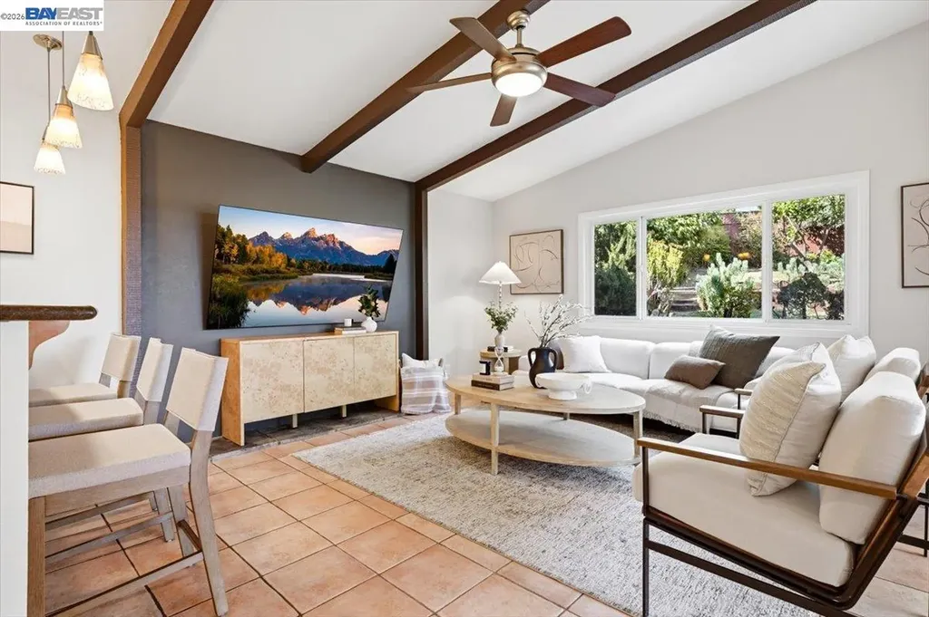 17888 Mayflower Drive Castro Valley CA 94546