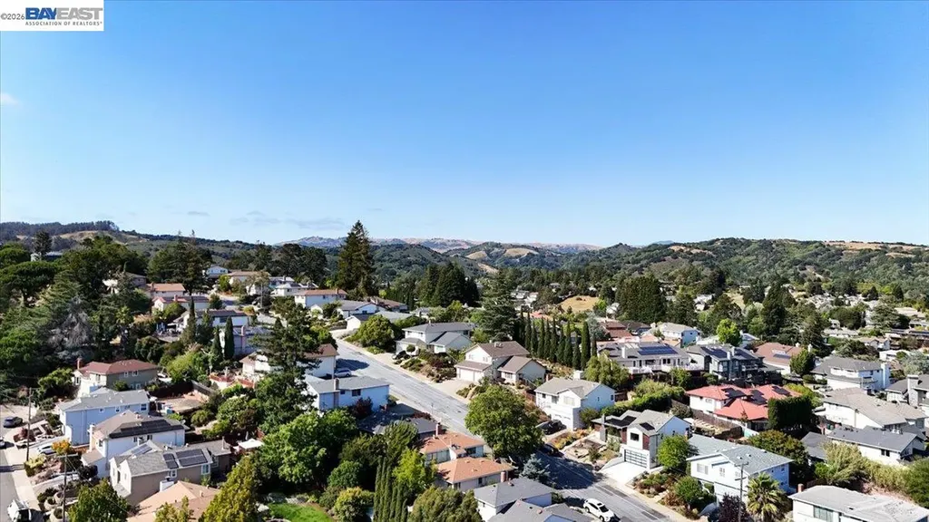 17888 Mayflower Drive Castro Valley CA 94546