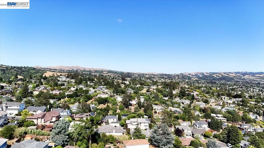 17888 Mayflower Drive Castro Valley CA 94546