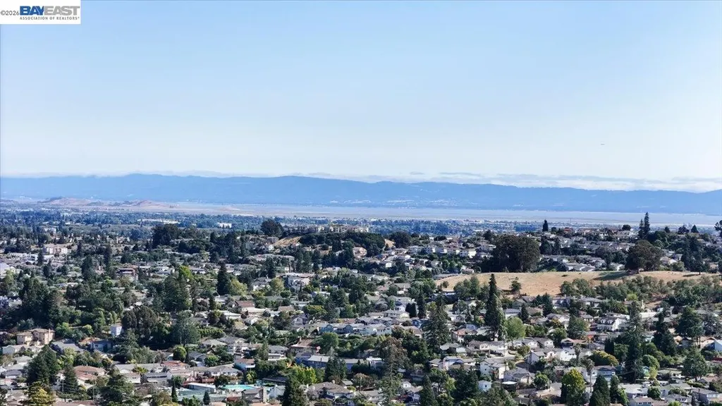 17888 Mayflower Drive Castro Valley CA 94546