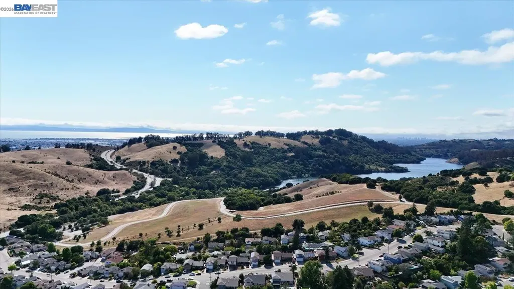 17888 Mayflower Drive Castro Valley CA 94546