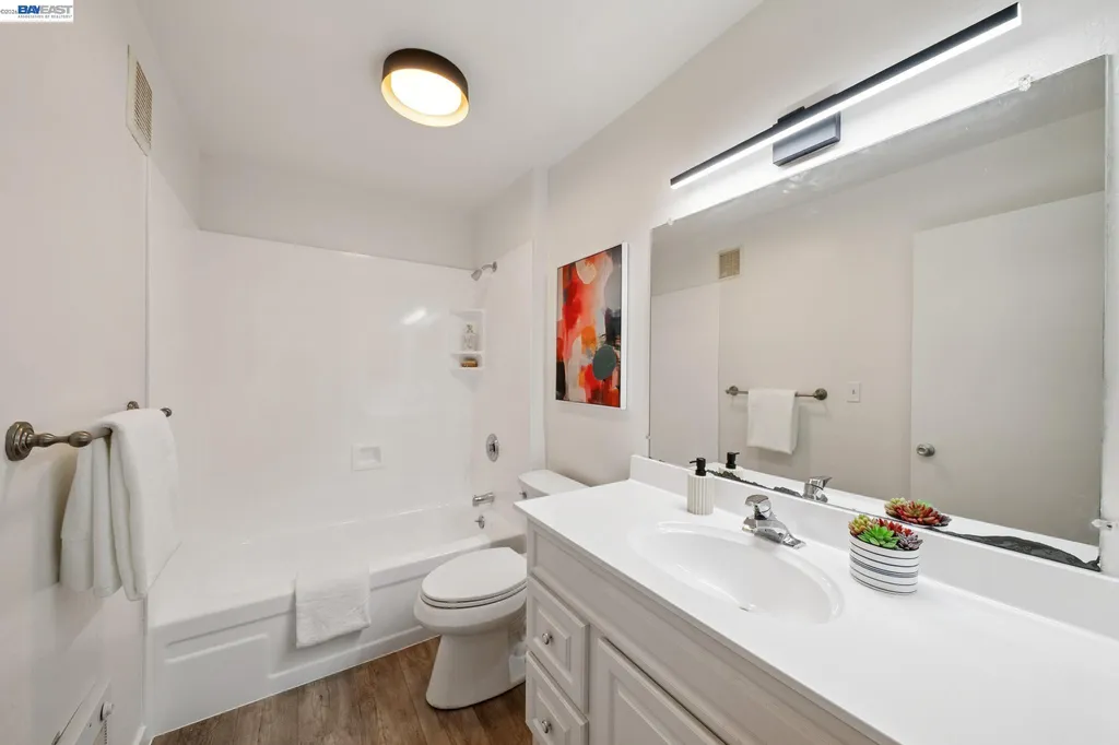 1327 Webster Street Alameda CA 94501