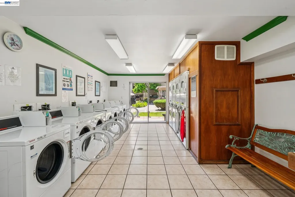 1327 Webster Street Alameda CA 94501