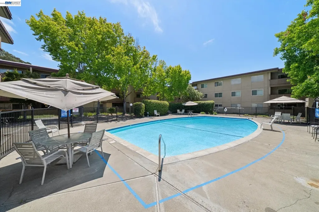 1327 Webster Street Alameda CA 94501