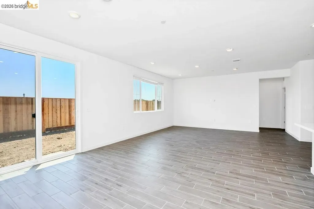504 Spruce Way Oakley CA 94561