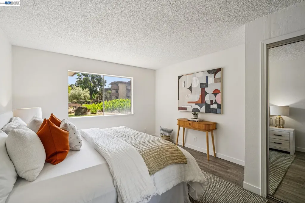 1327 Webster Street Alameda CA 94501