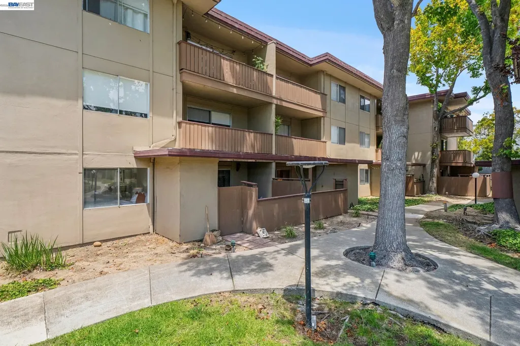 1327 Webster Street Alameda CA 94501