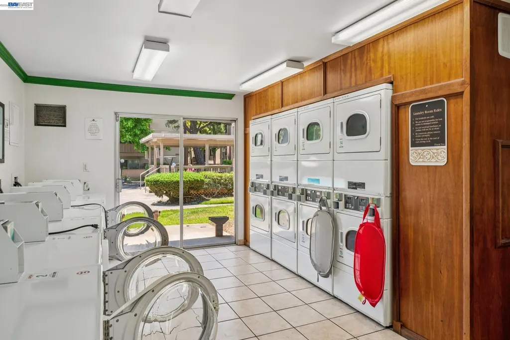 1327 Webster Street Alameda CA 94501