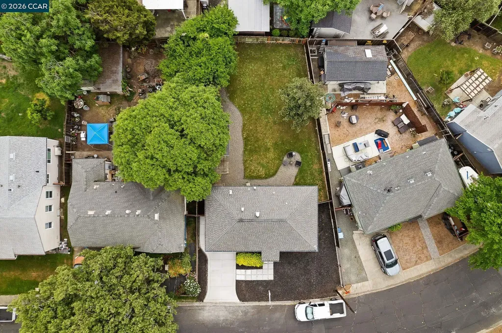 218 Hillcrest Avenue Benicia CA 94510