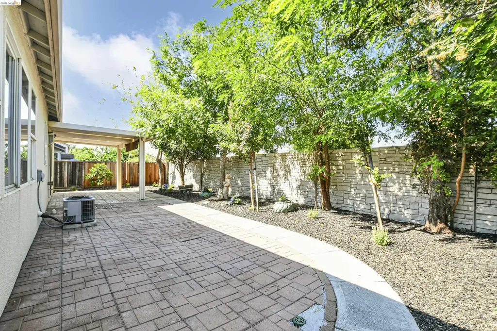 4681 Big Bear Road Oakley CA 94561