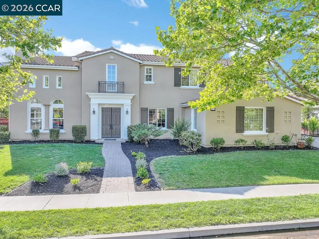 1077 Laguna Creek Lane Pleasanton CA 94566
