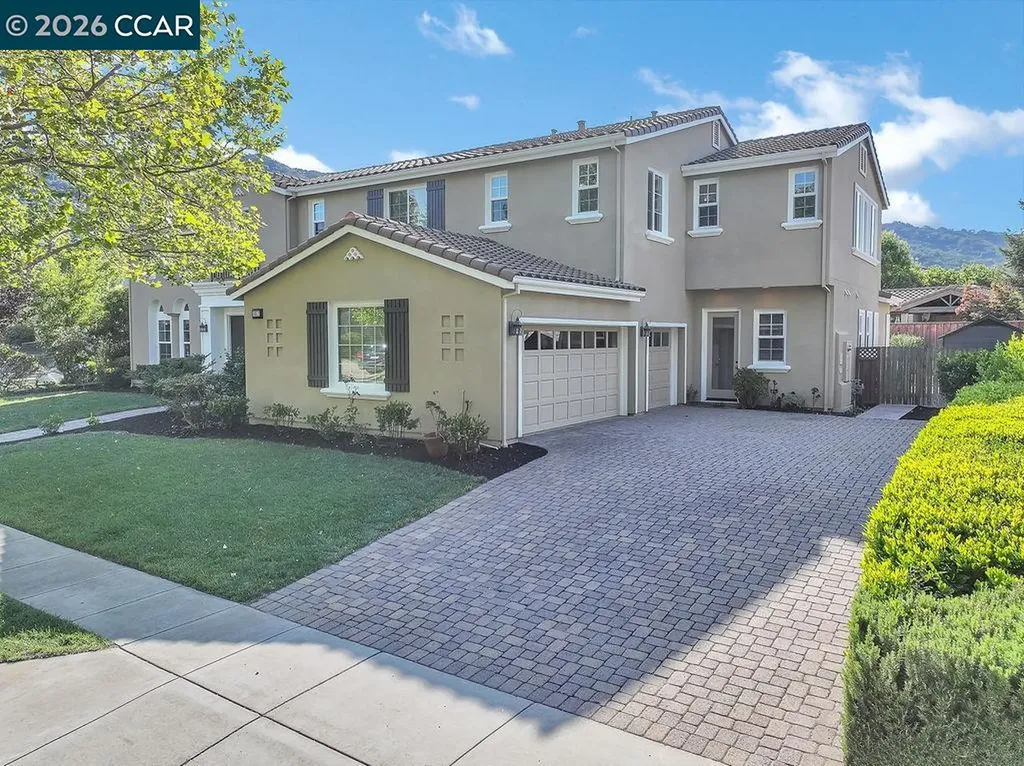 1077 Laguna Creek Lane Pleasanton CA 94566