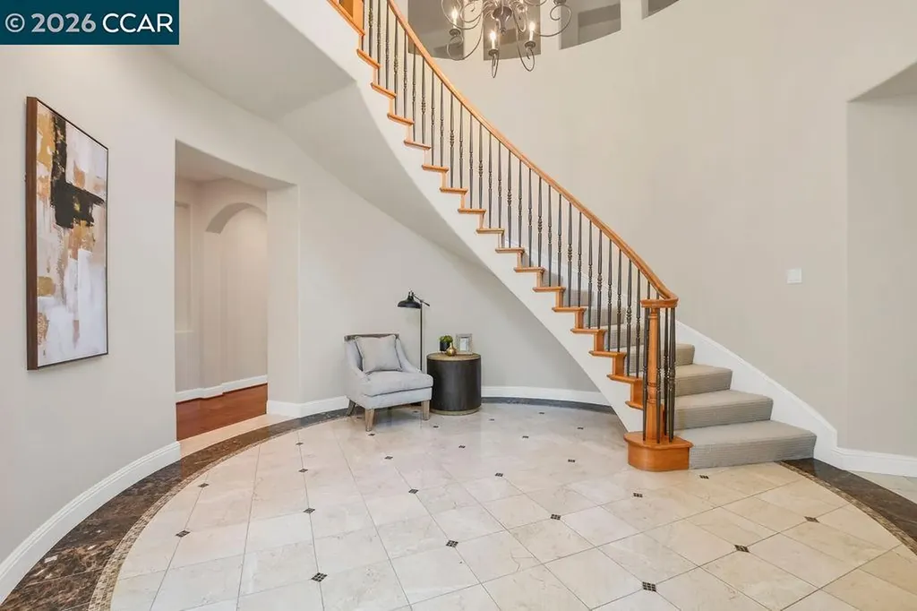 1077 Laguna Creek Lane Pleasanton CA 94566