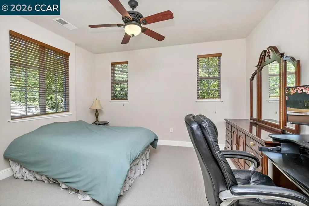 1077 Laguna Creek Lane Pleasanton CA 94566