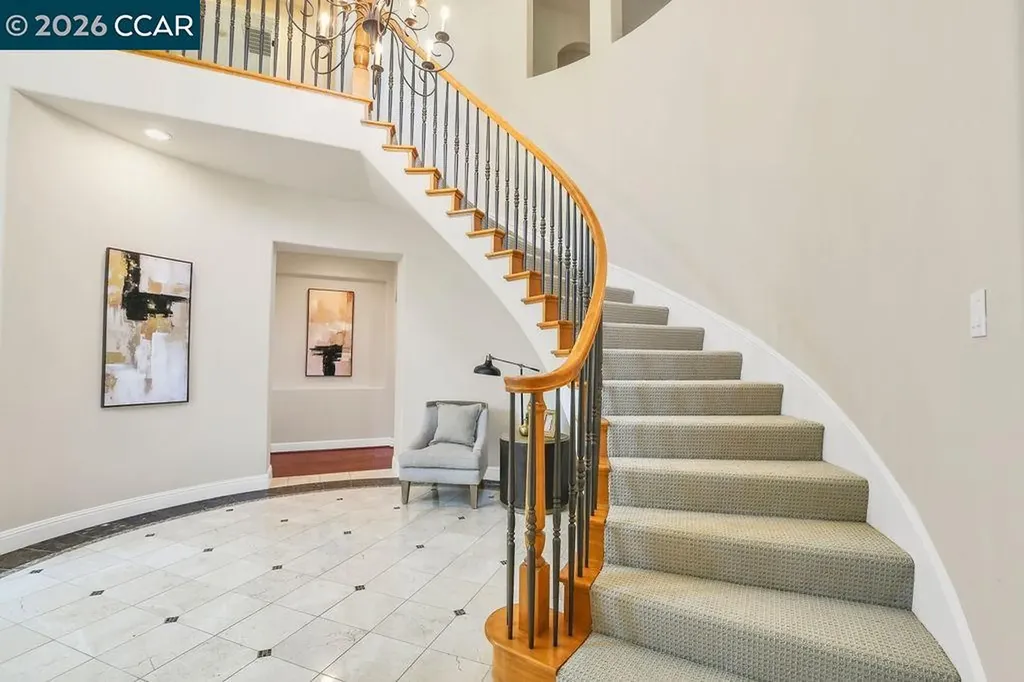 1077 Laguna Creek Lane Pleasanton CA 94566