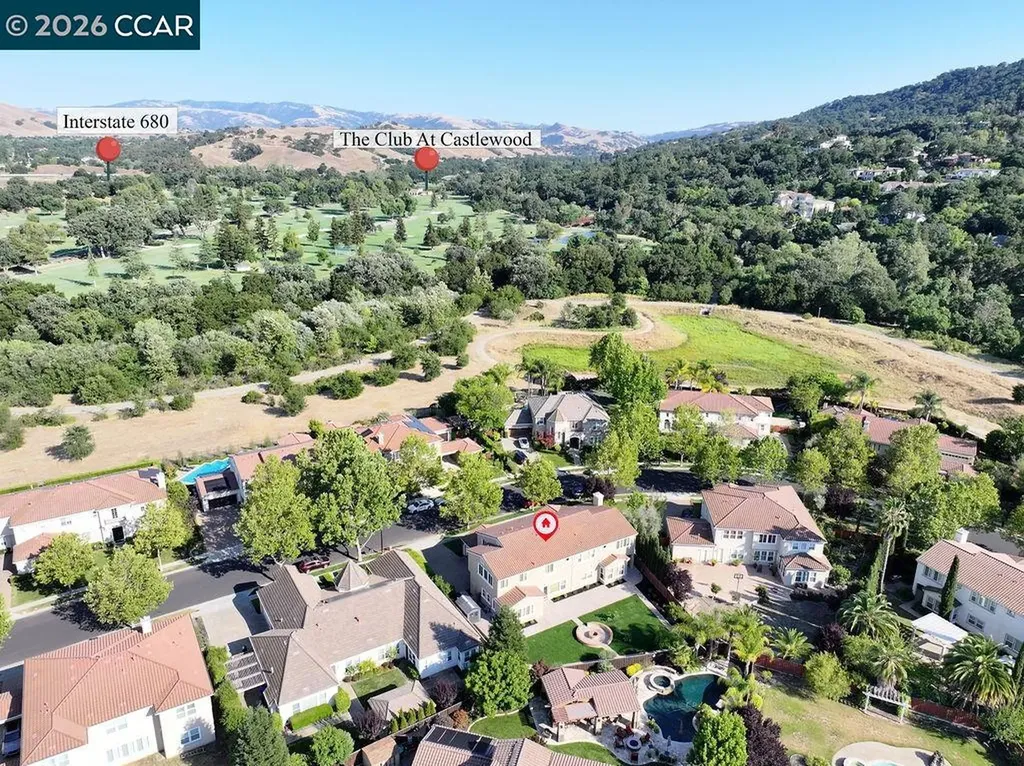 1077 Laguna Creek Lane Pleasanton CA 94566