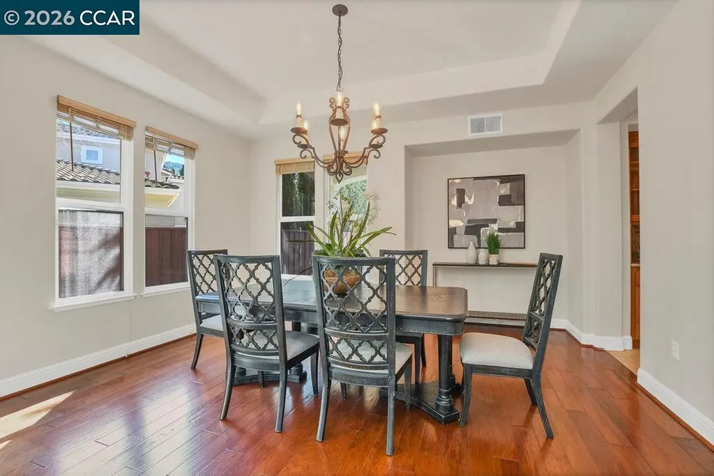 1077 Laguna Creek Lane Pleasanton CA 94566