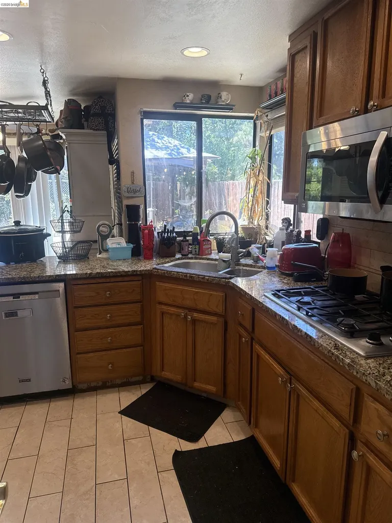 2838 Bellflower Drive Antioch CA 94531