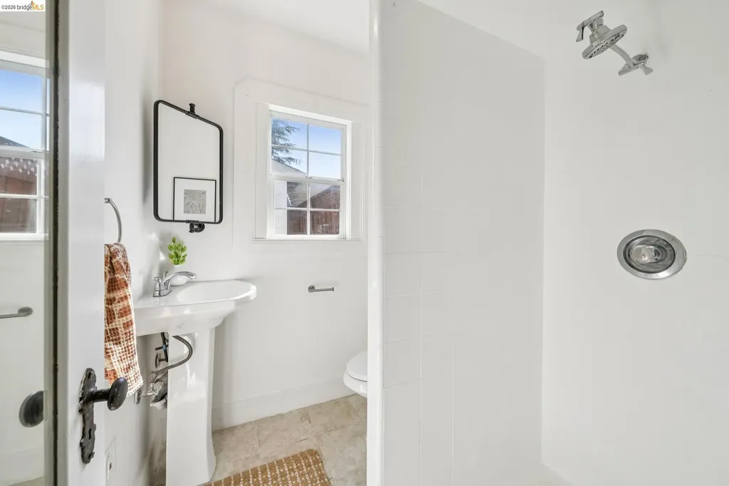 201 Warwick Avenue San Leandro CA 94577