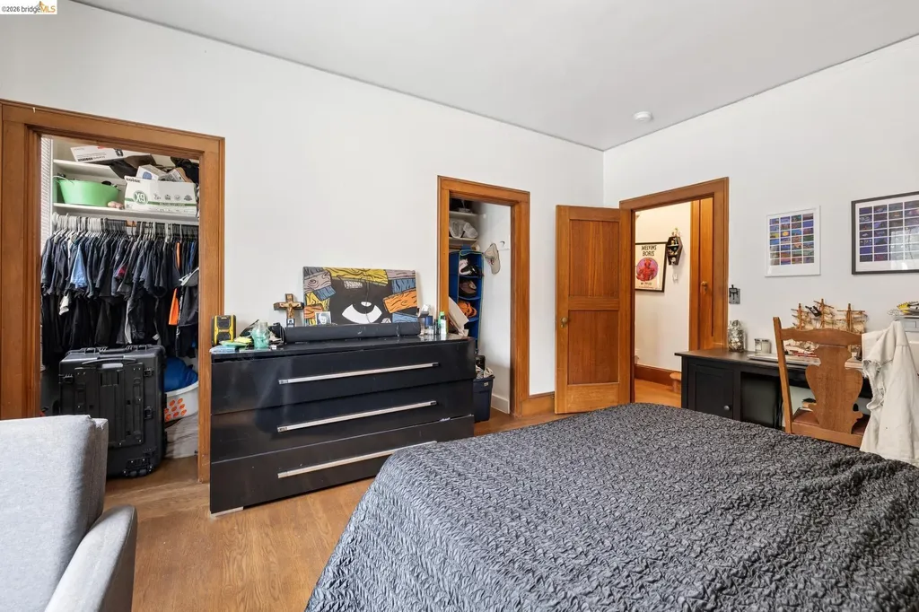 3271 Kempton Avenue Oakland CA 94611