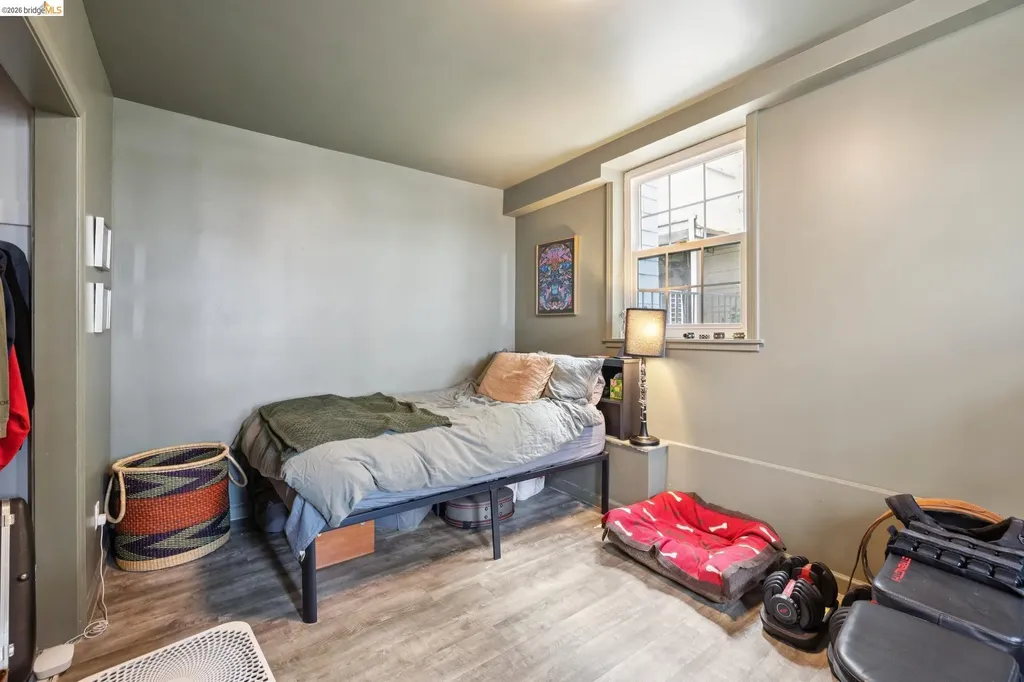 3271 Kempton Avenue Oakland CA 94611