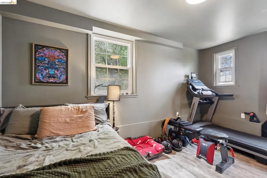 3271 Kempton Avenue Oakland CA 94611