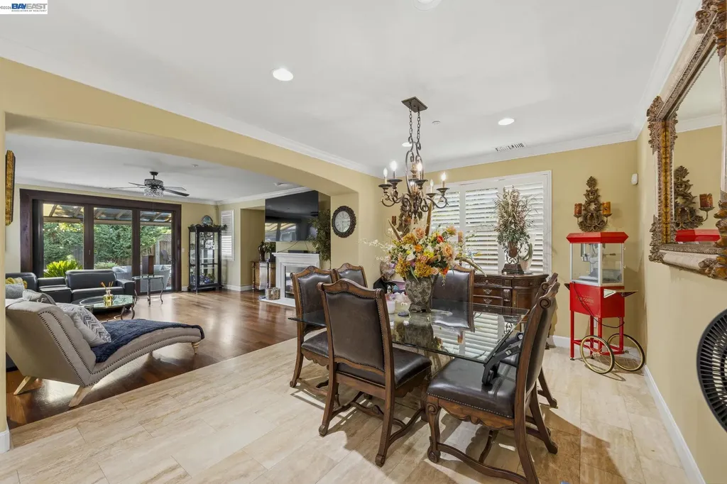 2267 Robinson Circle Livermore CA 94550