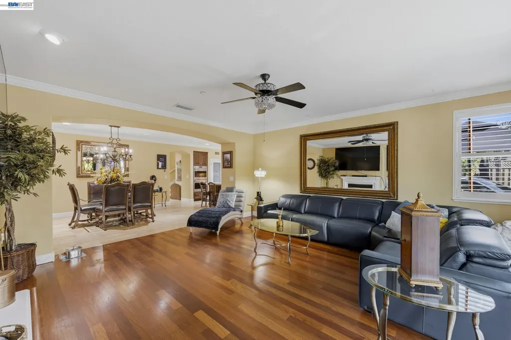 2267 Robinson Circle Livermore CA 94550