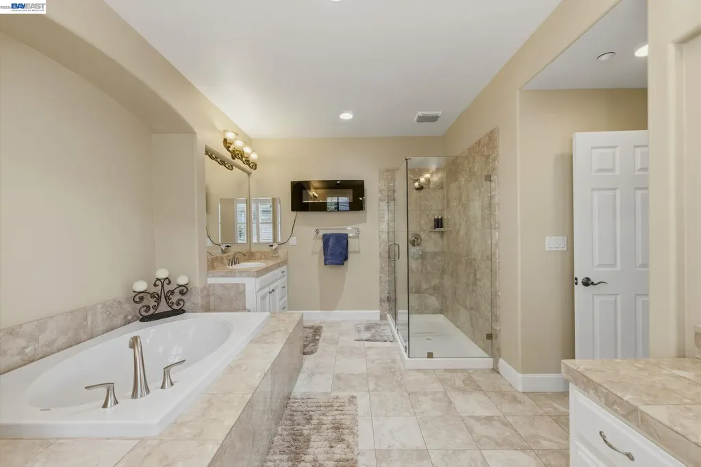 2267 Robinson Circle Livermore CA 94550