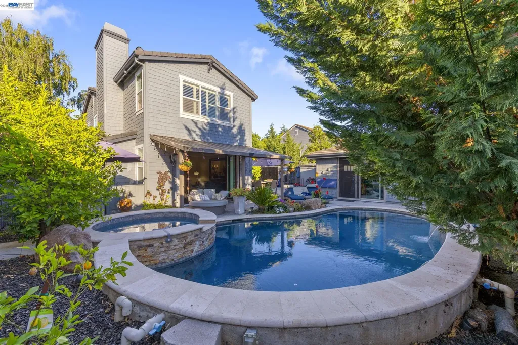 2267 Robinson Circle Livermore CA 94550