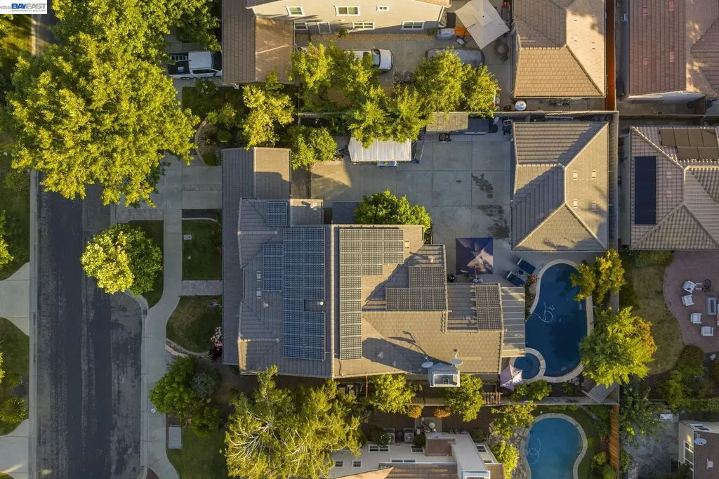 2267 Robinson Circle Livermore CA 94550