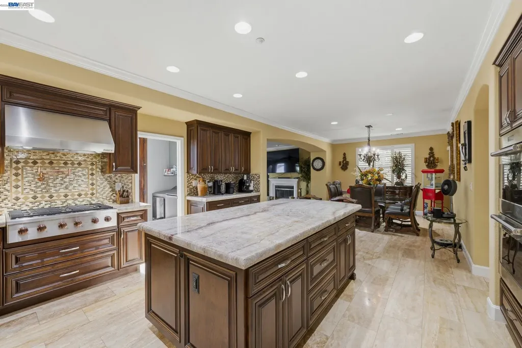 2267 Robinson Circle Livermore CA 94550