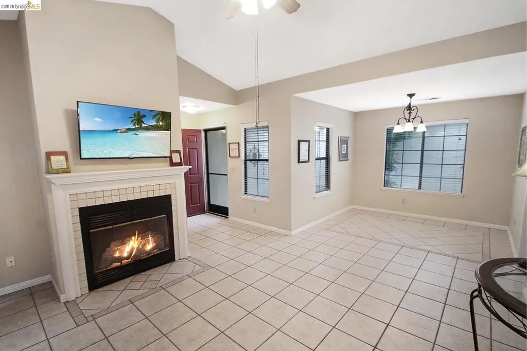 1824 Hamburg Street Oakley CA 94561
