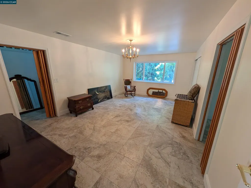 5235 La Corte Bonita Concord CA 94521