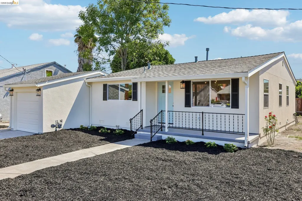 887 Linnea Avenue Ashland CA 94580